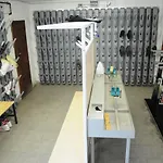 Al
