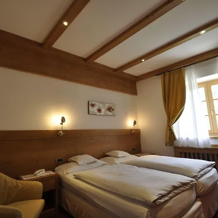 Al Hotel 3*